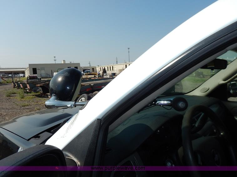 image for item J8156 2010 Chevrolet Tahoe LS SUV