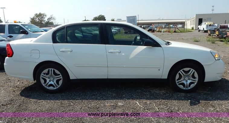image for item J8161 2007 Chevrolet Malibu LS
