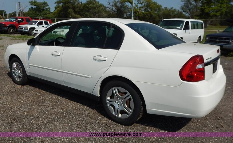 image for item J8161 2007 Chevrolet Malibu LS
