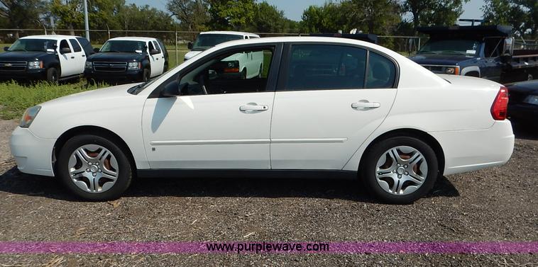 image for item J8161 2007 Chevrolet Malibu LS