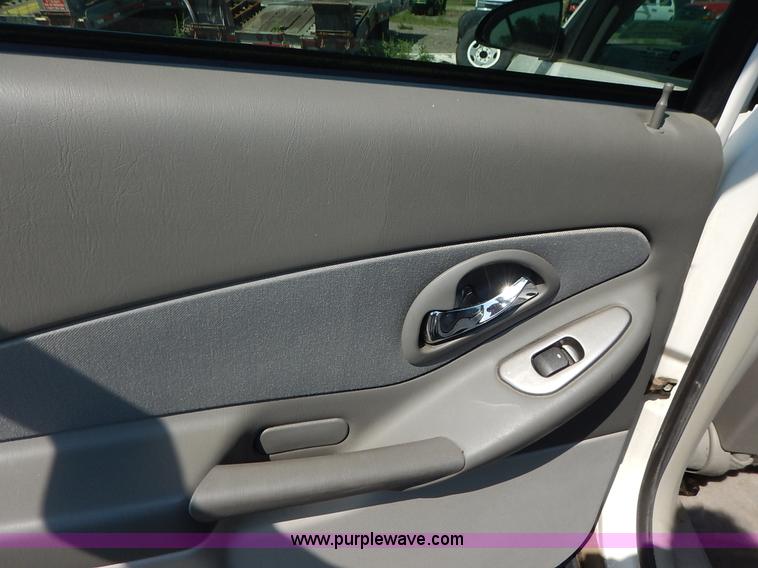 image for item J8161 2007 Chevrolet Malibu LS