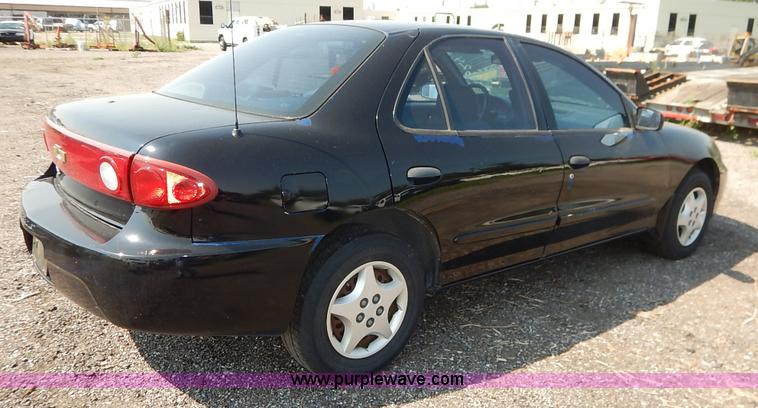 image for item J8162 2004 Chevrolet Cavalier