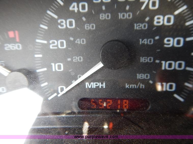 image for item J8162 2004 Chevrolet Cavalier