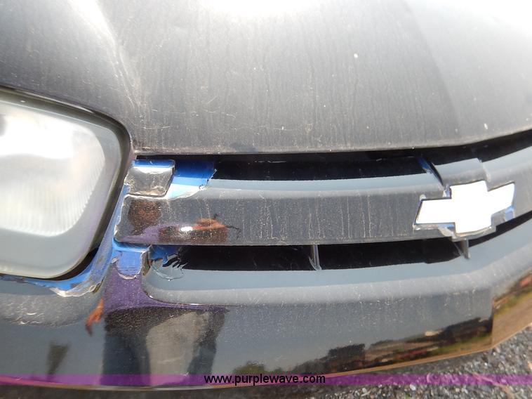 image for item J8162 2004 Chevrolet Cavalier