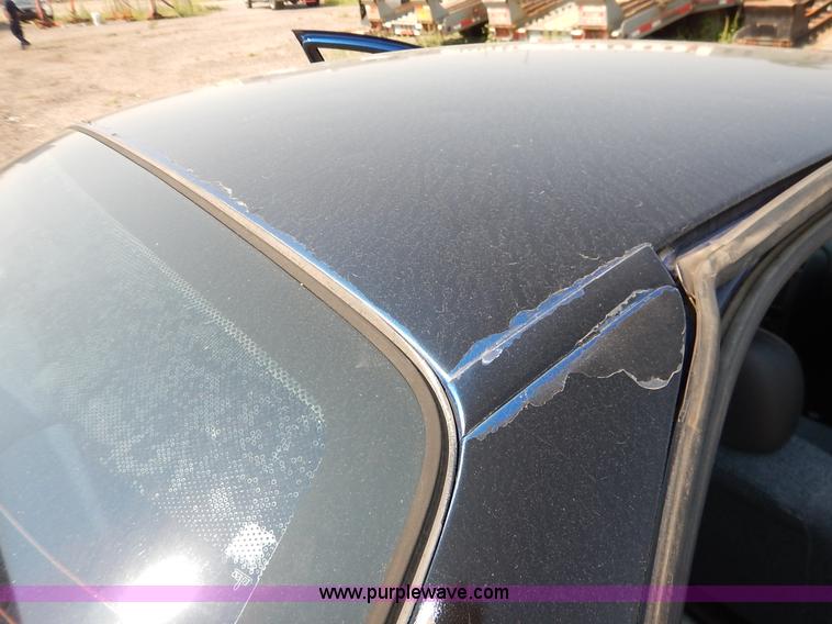 image for item J8162 2004 Chevrolet Cavalier