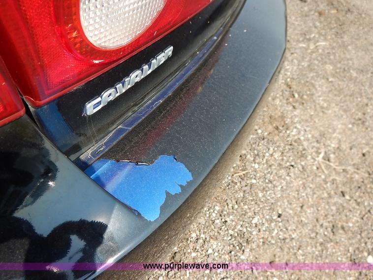 image for item J8162 2004 Chevrolet Cavalier