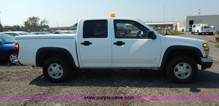 image for item J8163 2006 Chevrolet Colorado LT Crew Cab pickup truck