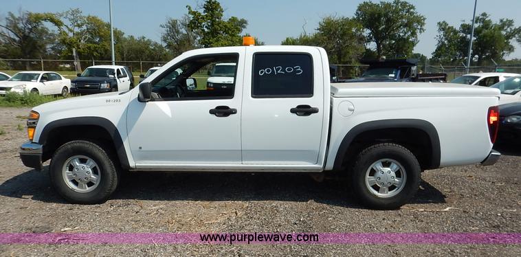 image for item J8163 2006 Chevrolet Colorado LT Crew Cab pickup truck