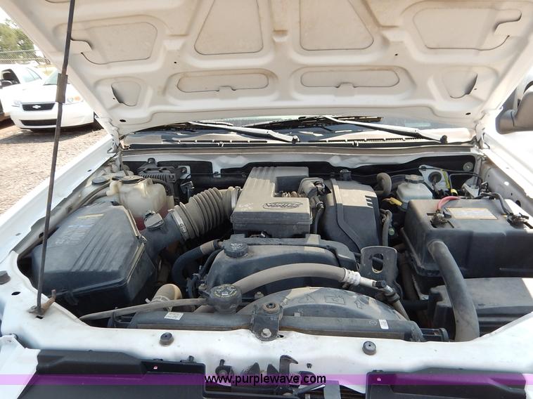 image for item J8163 2006 Chevrolet Colorado LT Crew Cab pickup truck