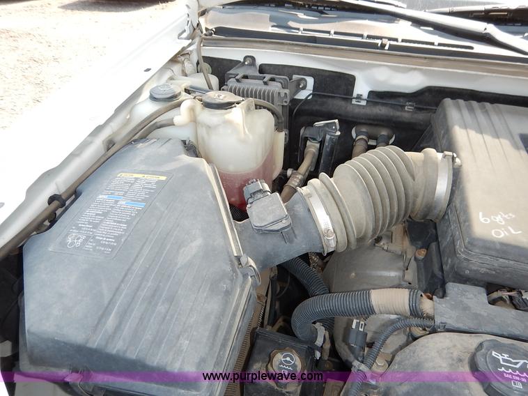 image for item J8163 2006 Chevrolet Colorado LT Crew Cab pickup truck