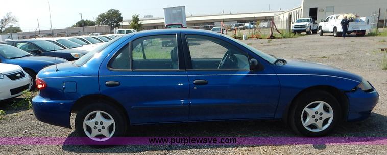 image for item J8164 2004 Chevrolet Cavalier