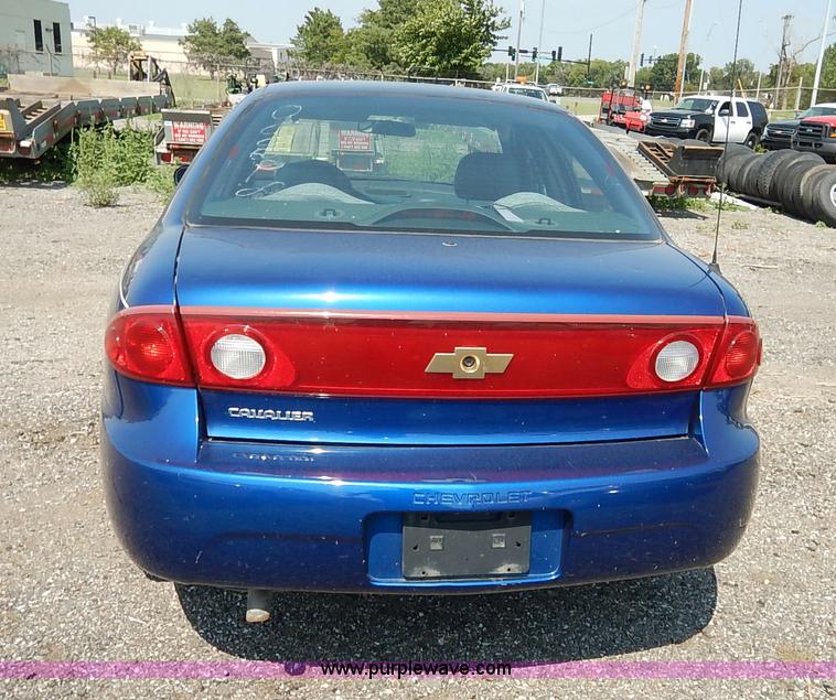 image for item J8164 2004 Chevrolet Cavalier
