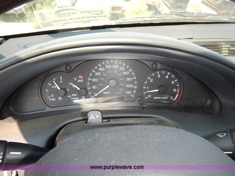 image for item J8164 2004 Chevrolet Cavalier