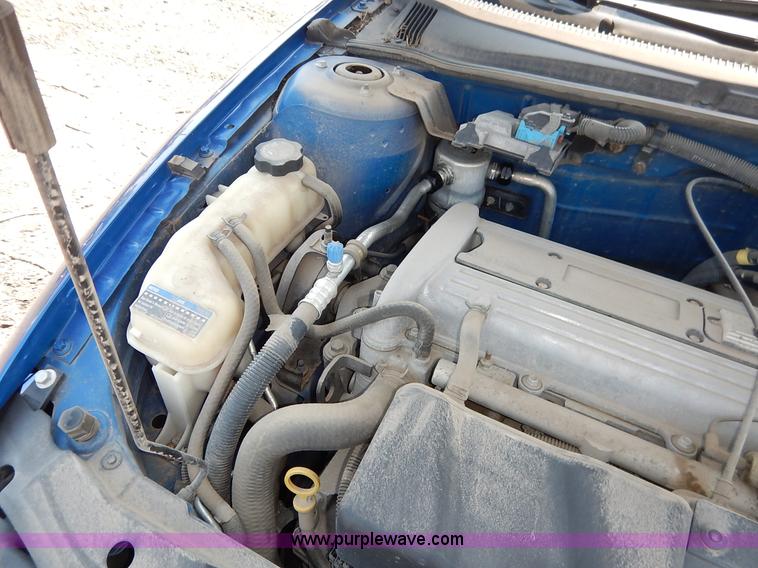 image for item J8164 2004 Chevrolet Cavalier