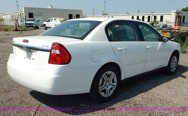 image for item J8165 2007 Chevrolet Malibu LS