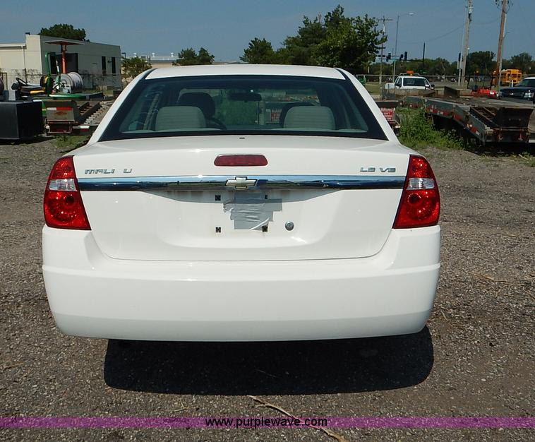 image for item J8165 2007 Chevrolet Malibu LS