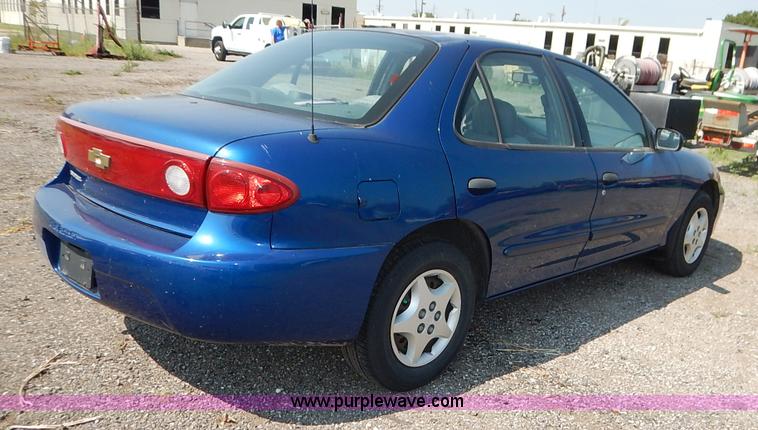 image for item J8166 2004 Chevrolet Cavalier