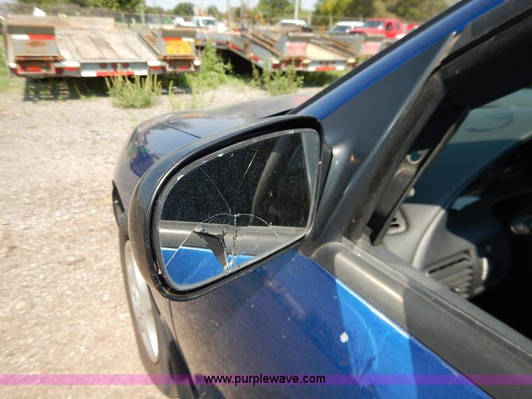 image for item J8166 2004 Chevrolet Cavalier