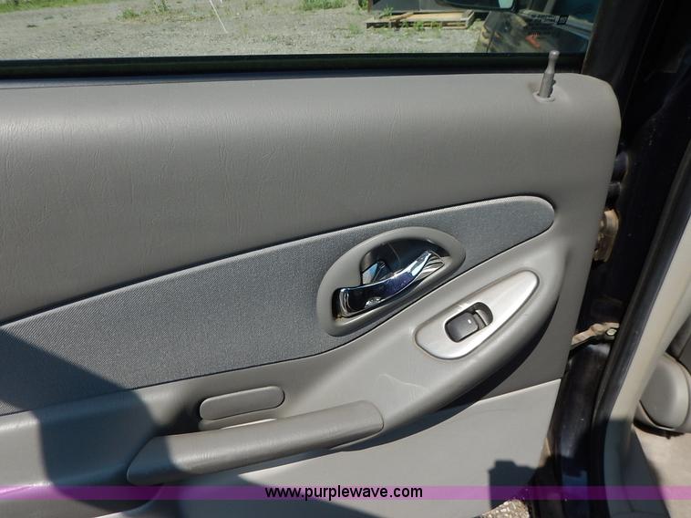 image for item J8167 2007 Chevrolet Malibu LS