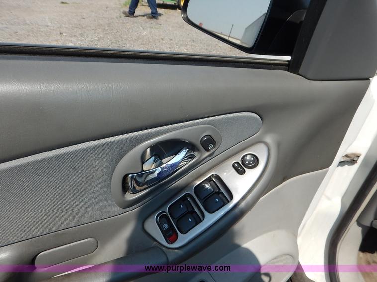 image for item J8169 2007 Chevrolet Malibu LS