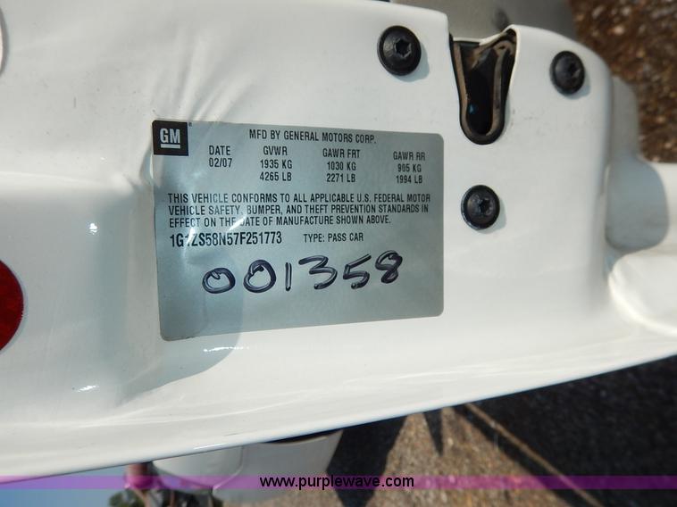 image for item J8169 2007 Chevrolet Malibu LS