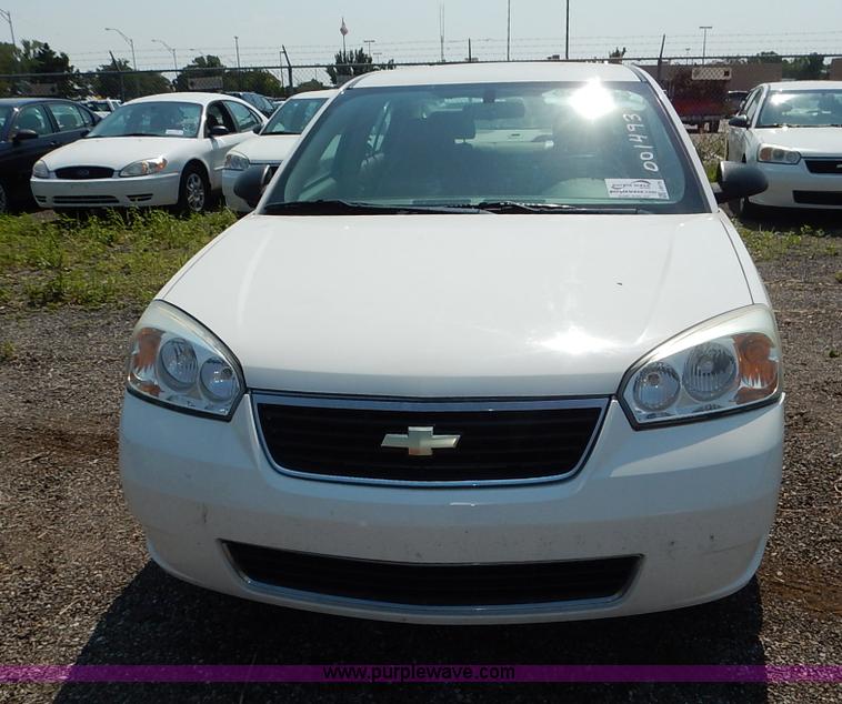 image for item J8170 2007 Chevrolet Malibu LS
