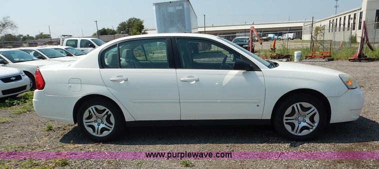 image for item J8171 2007 Chevrolet Malibu LS