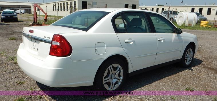 image for item J8171 2007 Chevrolet Malibu LS