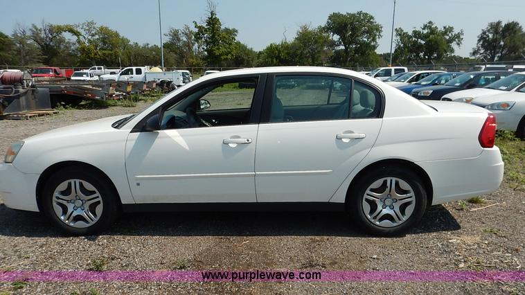 image for item J8171 2007 Chevrolet Malibu LS