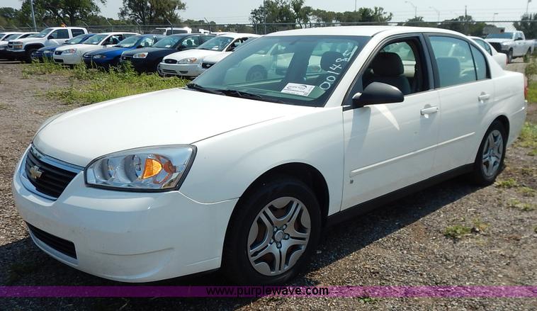 image for item J8172 2007 Chevrolet Malibu LS