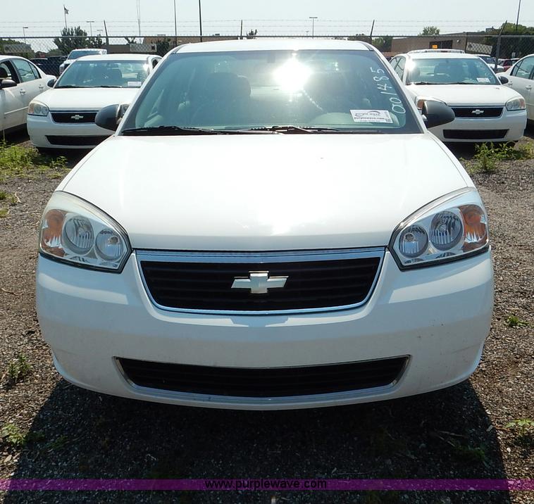 image for item J8172 2007 Chevrolet Malibu LS