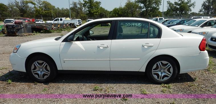 image for item J8172 2007 Chevrolet Malibu LS