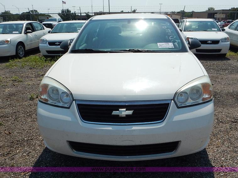 image for item J8173 2007 Chevrolet Malibu LS