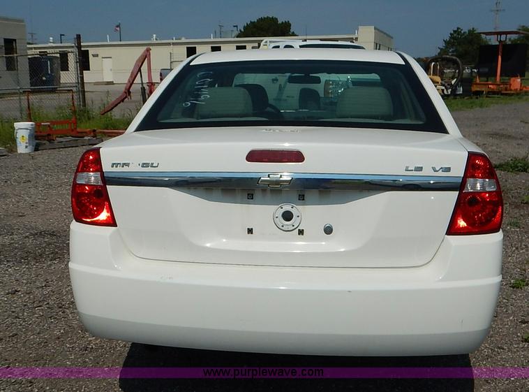 image for item J8173 2007 Chevrolet Malibu LS