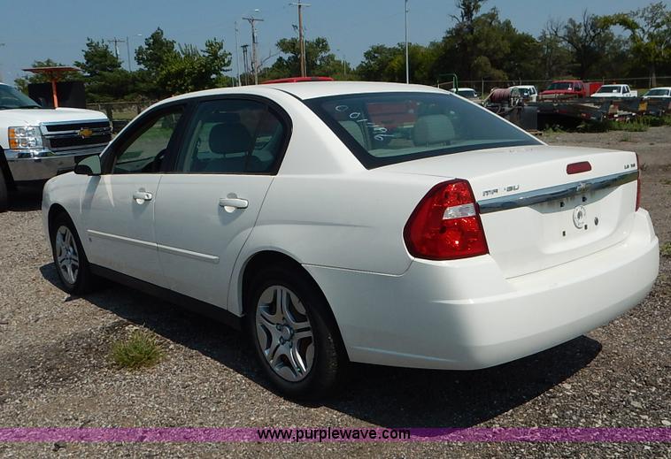 image for item J8173 2007 Chevrolet Malibu LS