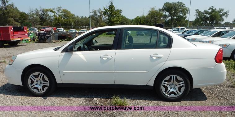 image for item J8173 2007 Chevrolet Malibu LS