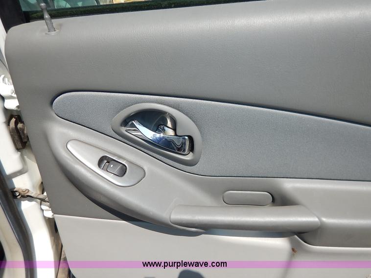 image for item J8173 2007 Chevrolet Malibu LS