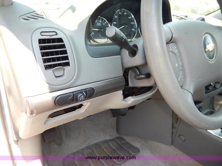 image for item J8174 2007 Chevrolet Malibu LS