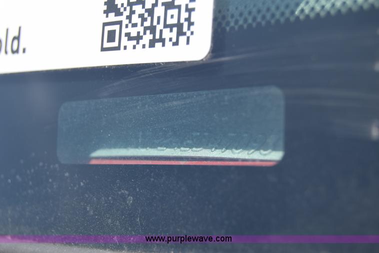 image for item K8504 2004 Ford F550 Super Duty XL Crew Cab utility truck