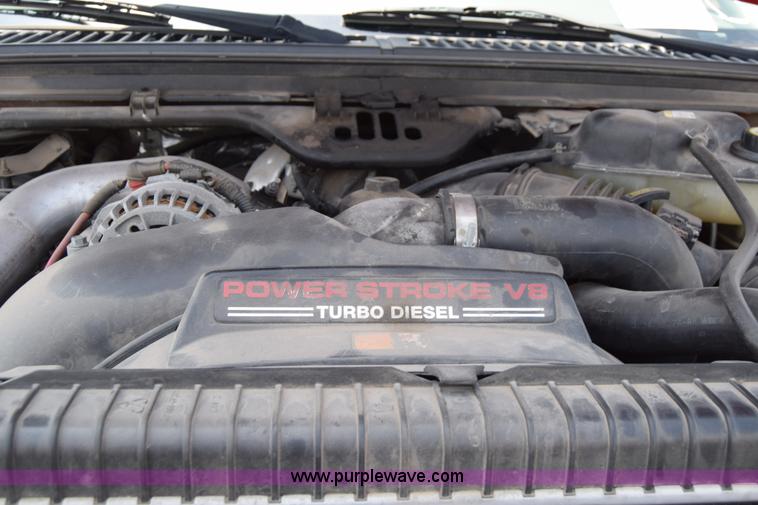 image for item K8504 2004 Ford F550 Super Duty XL Crew Cab utility truck