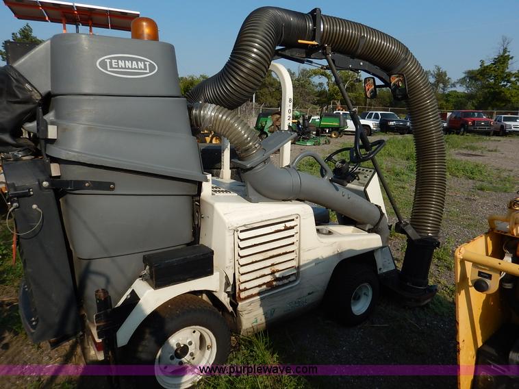 image for item L6250 2000 Tennant ATLV ride-on sweeper
