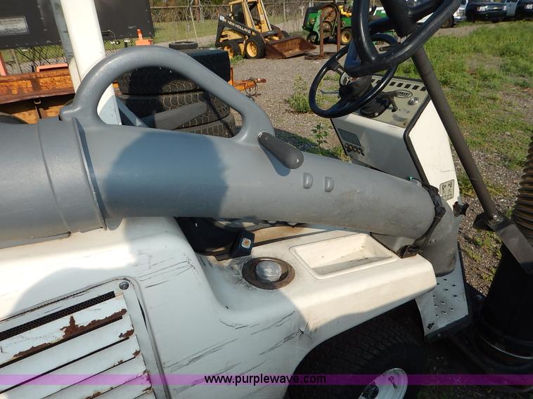 image for item L6250 2000 Tennant ATLV ride-on sweeper