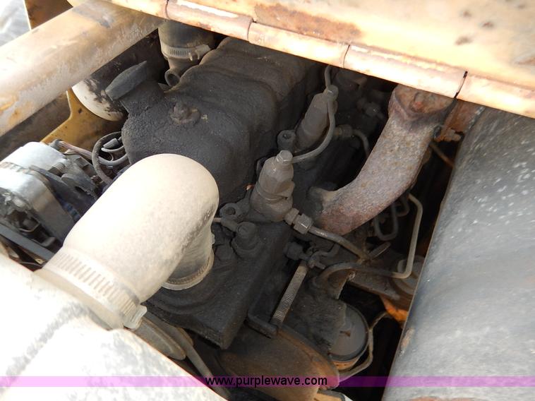 image for item L6252 New Holland L555 skid steer