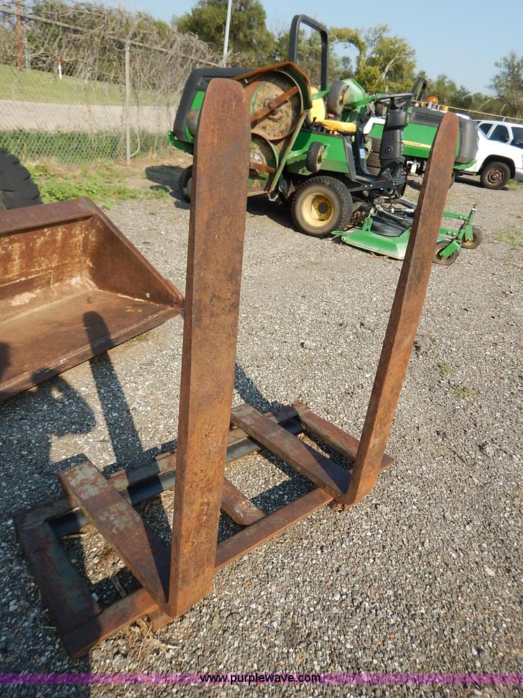 image for item L6252 New Holland L555 skid steer