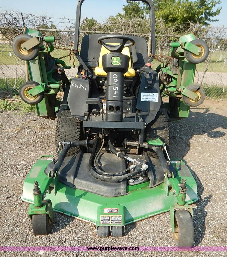 image for item L6253 John Deere 1600 Turbo II ZTR lawn mower