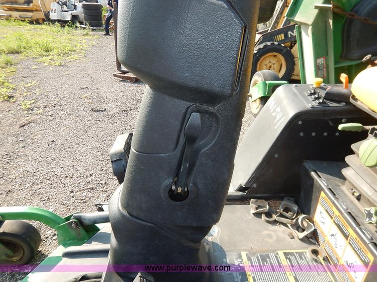 image for item L6253 John Deere 1600 Turbo II ZTR lawn mower