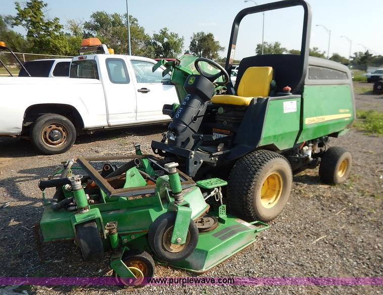 image for item L6254 John Deere 1600 Turbo II ZTR lawn mower