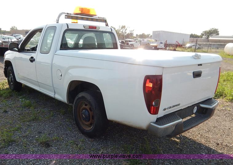 image for item L6255 2007 Chevrolet Colorado Ext. Cab pickup truck