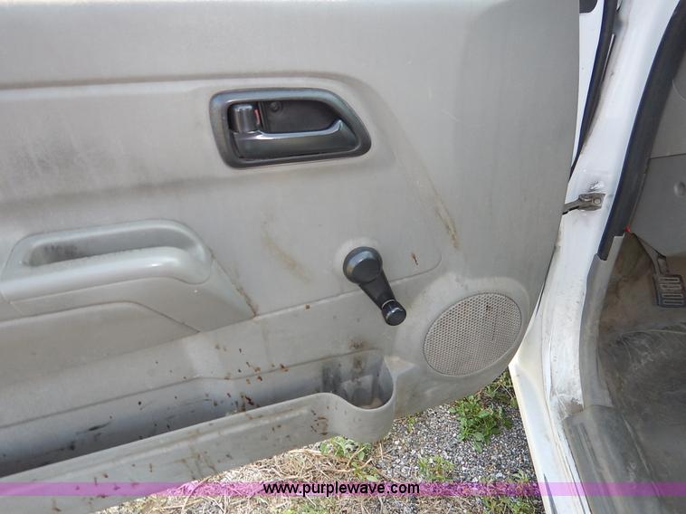 image for item L6255 2007 Chevrolet Colorado Ext. Cab pickup truck