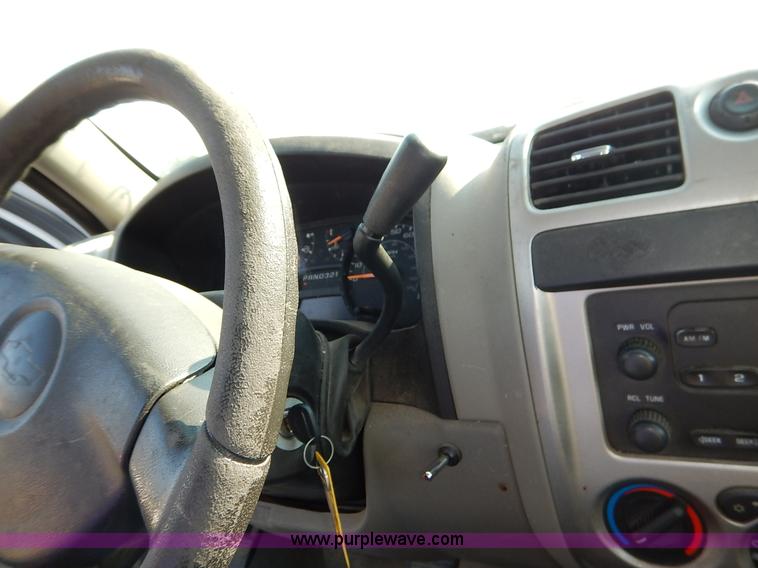 image for item L6255 2007 Chevrolet Colorado Ext. Cab pickup truck